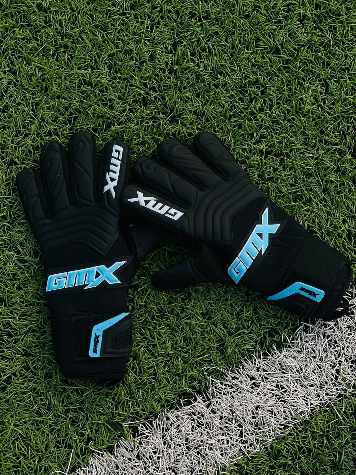 GMX Black and Blue